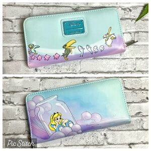 NWOT Disney Loungefly x Alice in Wonderland Pelican Zip Up Wallet Blue Purple